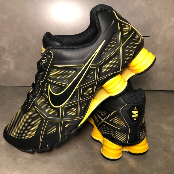 nike shox livestrong
